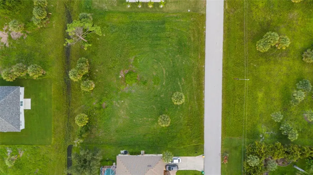 70 Tee View Road Rotonda West FL 33947