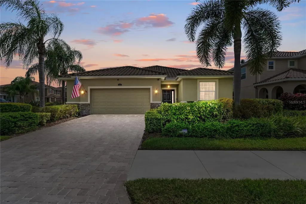 5545 Pamplona Way Sarasota FL 34233