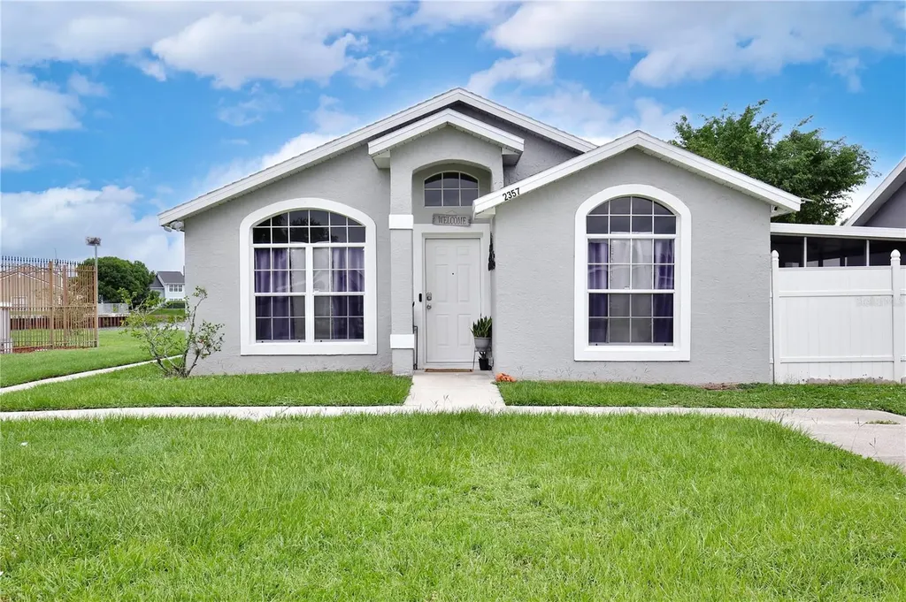 2357 Harbor Town Drive Kissimmee FL 34744