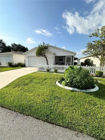 3586 Amelia Avenue The Villages FL 32162