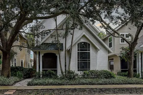 429 14th Avenue N St Petersburg FL 33701