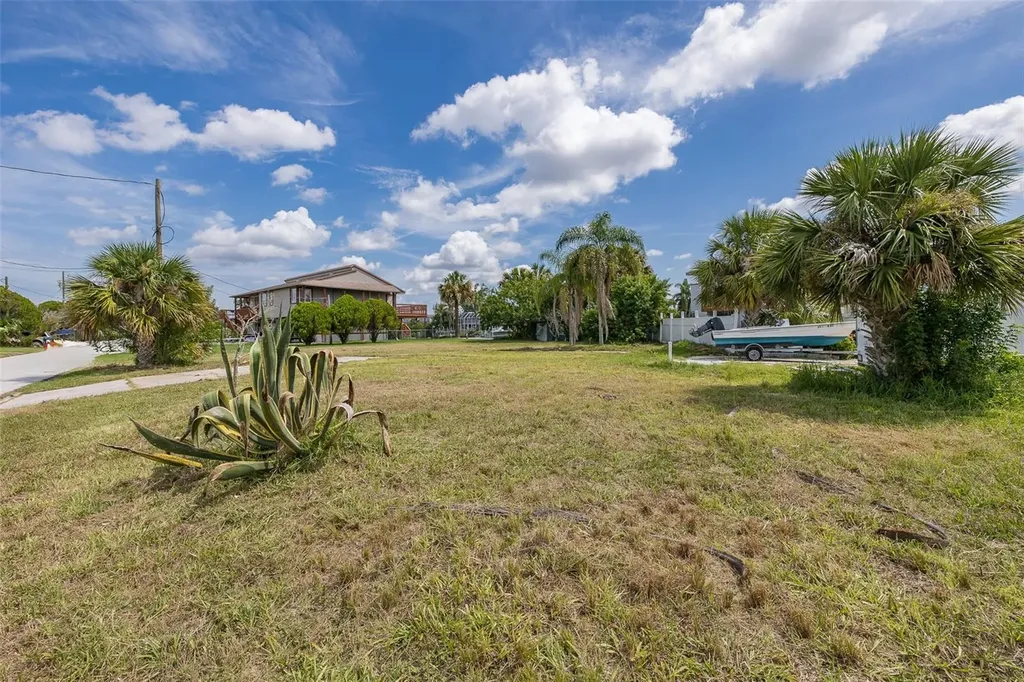 13008 Ballast Court Hudson FL 34667