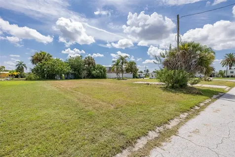 13008 Ballast Court Hudson FL 34667