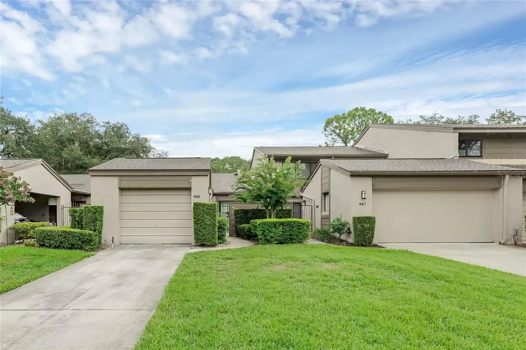 905 Wintergreen Boulevard Fern Park FL 32730
