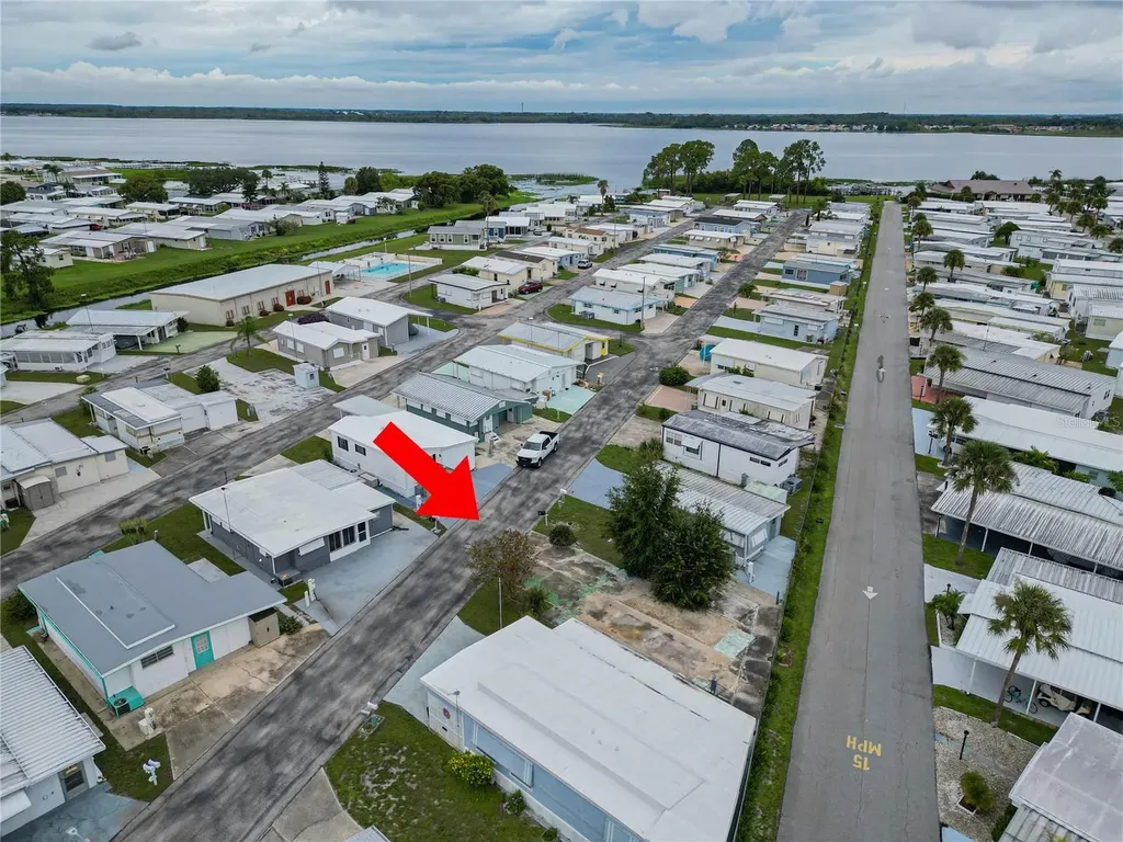 7066 Fairview Village Circle Winter Haven FL 33881