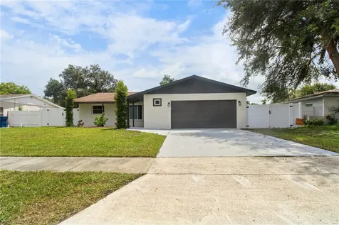 7753 92nd Street Seminole FL 33777
