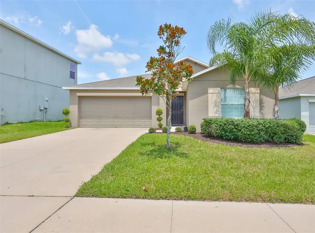 3910 Kearsney Abbey Circle Dover FL 33527