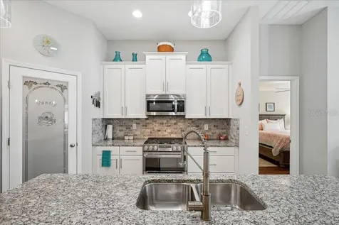 112 N Coopers Hawk Way Palm Coast FL 32164
