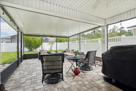 112 N Coopers Hawk Way Palm Coast FL 32164