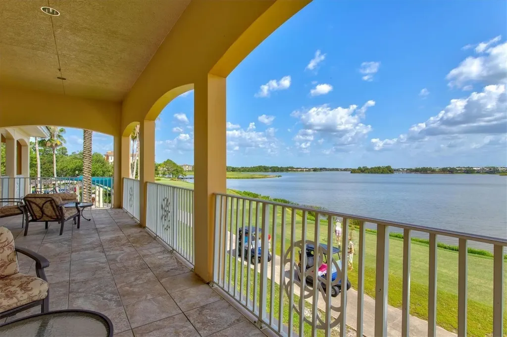 6360 Watercrest Way Lakewood Ranch FL 34202