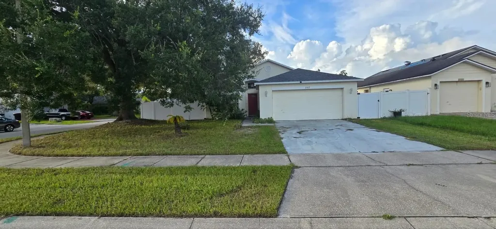 2163 Rj Circle Kissimmee FL 34744