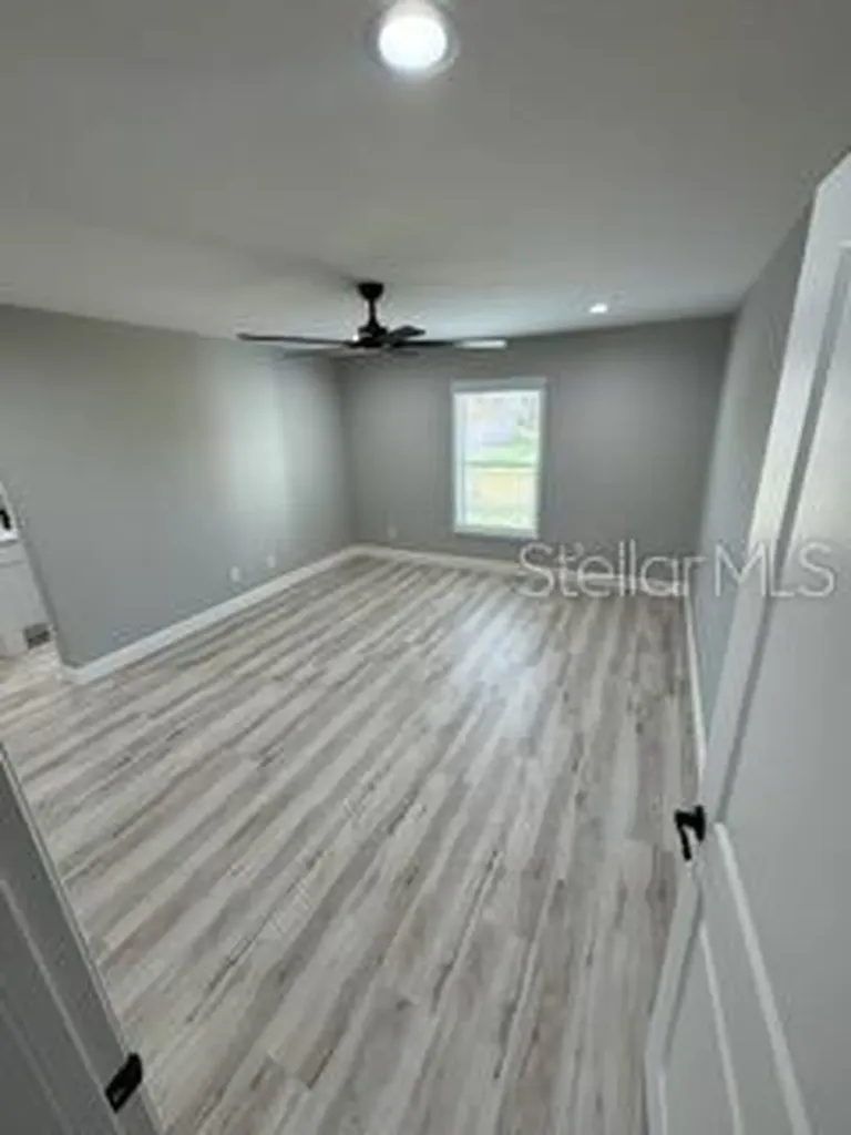 2213 SE 15th Terrace Cape Coral FL 33990