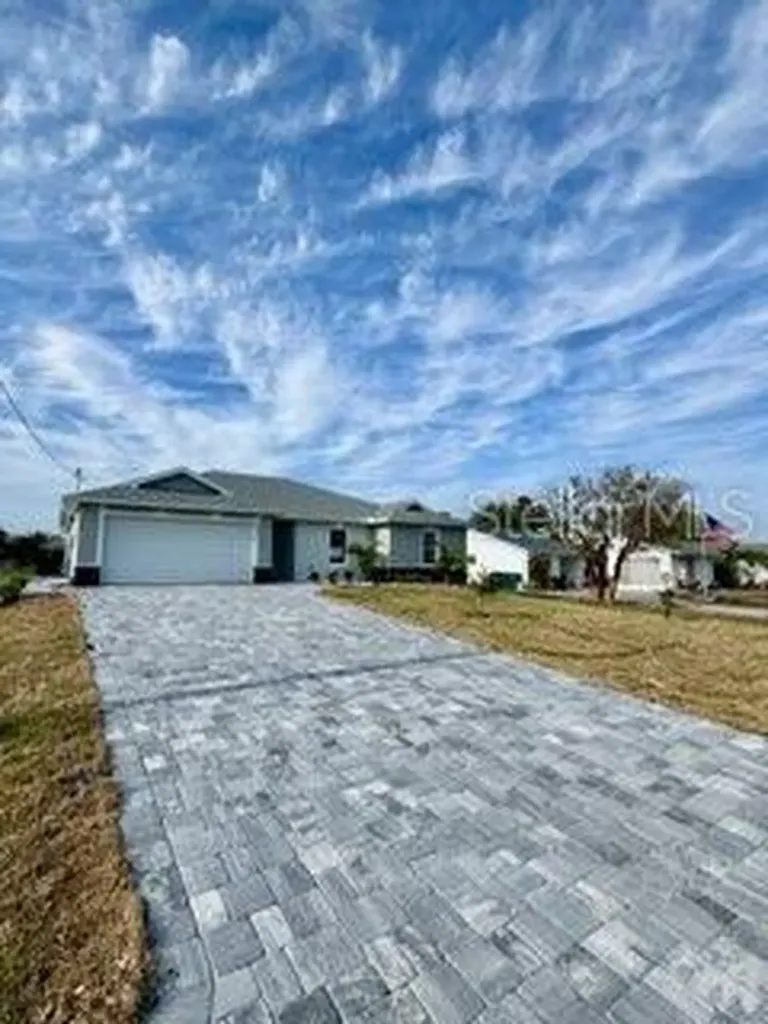 2213 SE 15th Terrace Cape Coral FL 33990