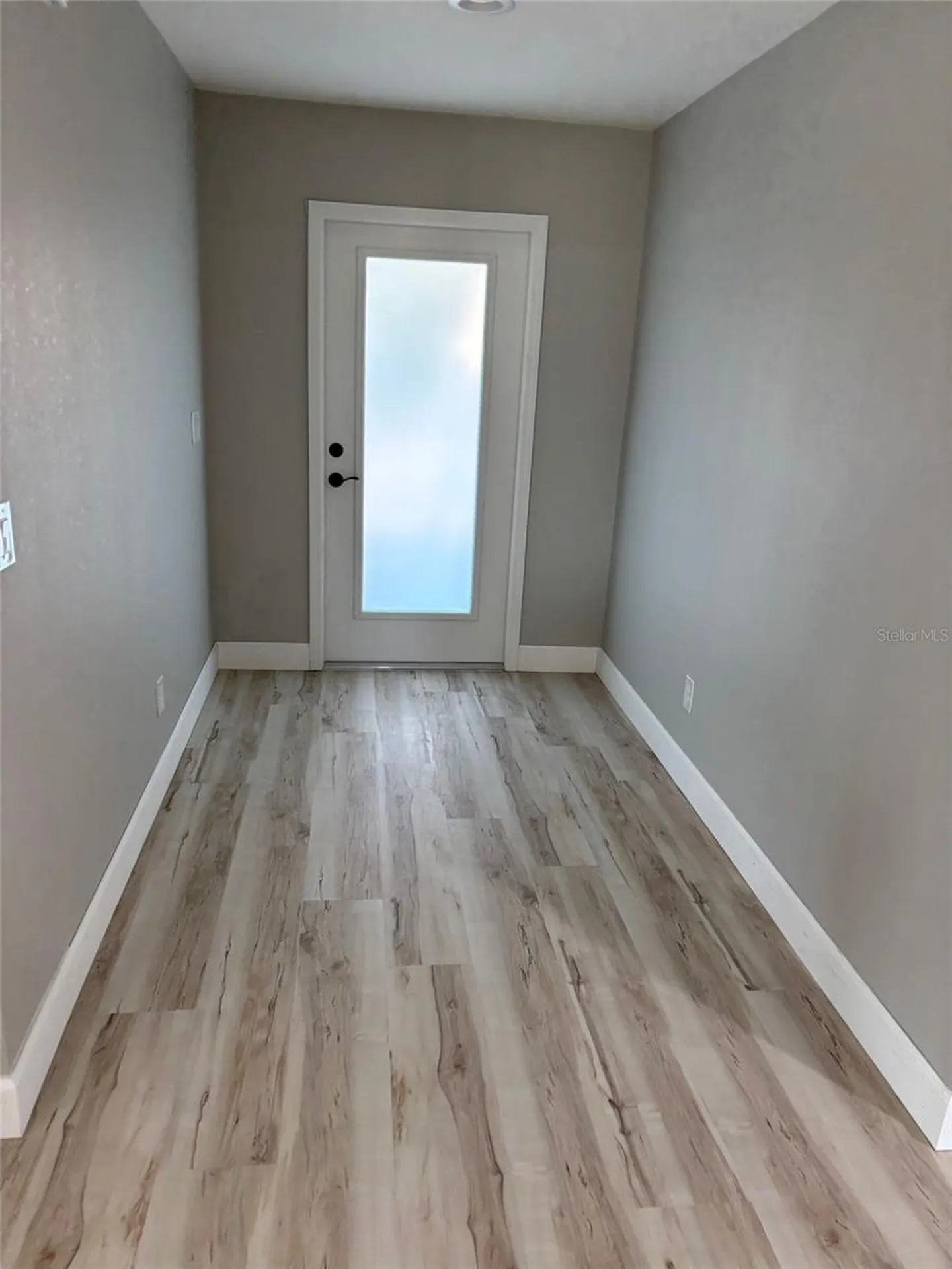 2213 SE 15th Terrace Cape Coral FL 33990