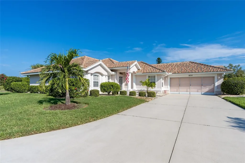 8216 Parkside Drive Englewood FL 34224