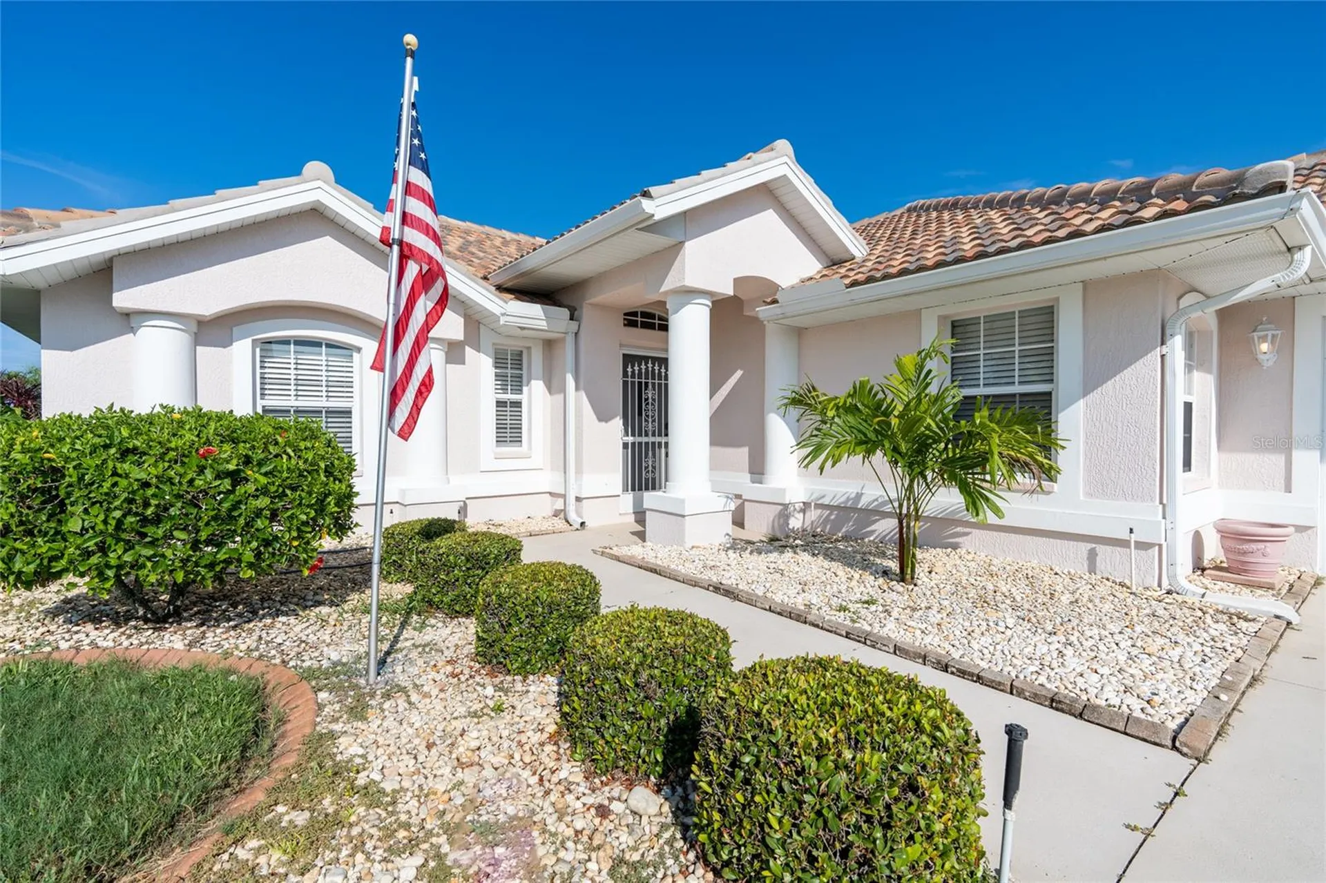 8216 Parkside Drive Englewood FL 34224