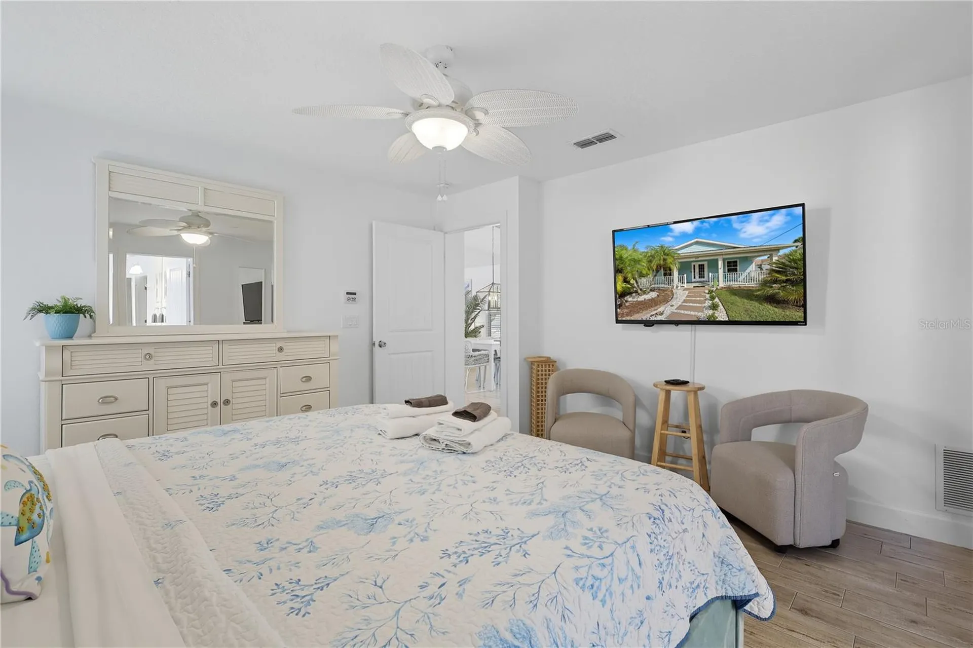 27 Malacompra Road Palm Coast FL 32137