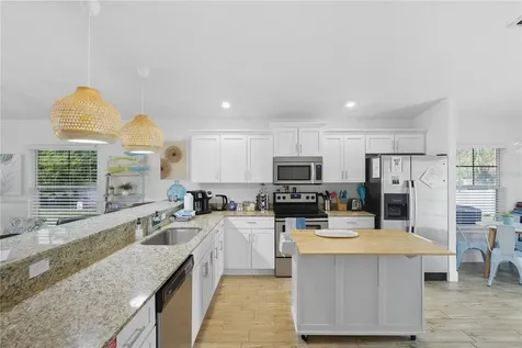 27 Malacompra Road Palm Coast FL 32137