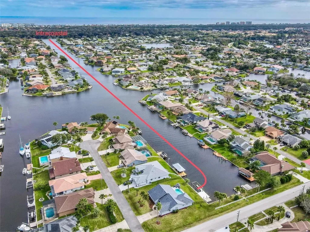 2 Cedar Court Palm Coast FL 32137