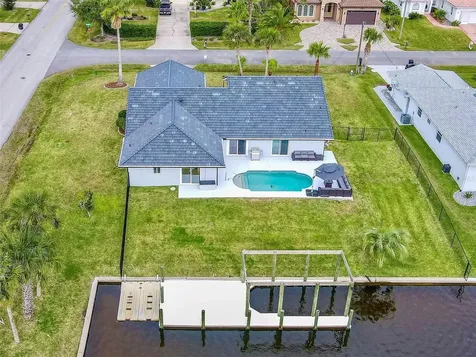 2 Cedar Court Palm Coast FL 32137