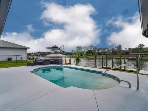 2 Cedar Court Palm Coast FL 32137