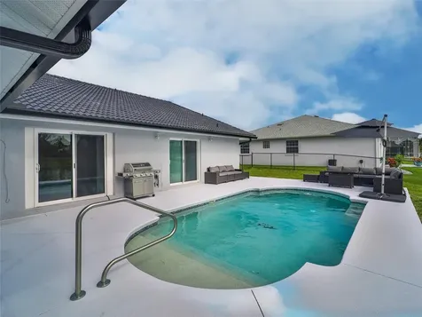 2 Cedar Court Palm Coast FL 32137