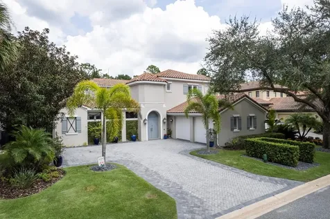 9817 Covent Garden Drive Orlando FL 32827