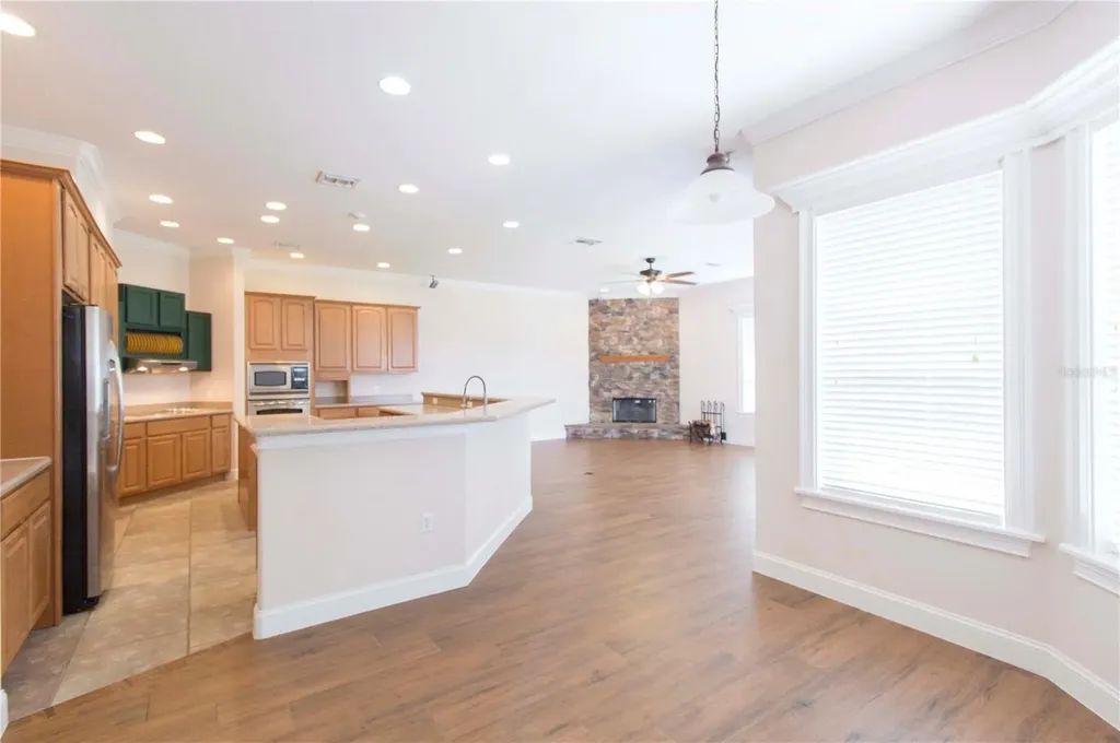 1380 E Lake Shore Boulevard Kissimmee FL 34744