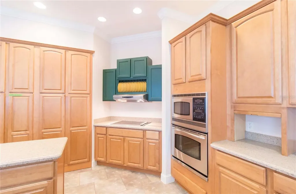 1380 E Lake Shore Boulevard Kissimmee FL 34744