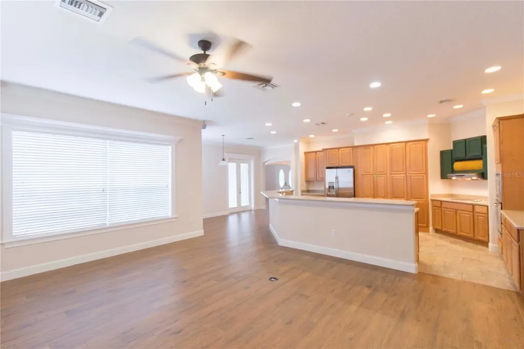 1380 E Lake Shore Boulevard Kissimmee FL 34744