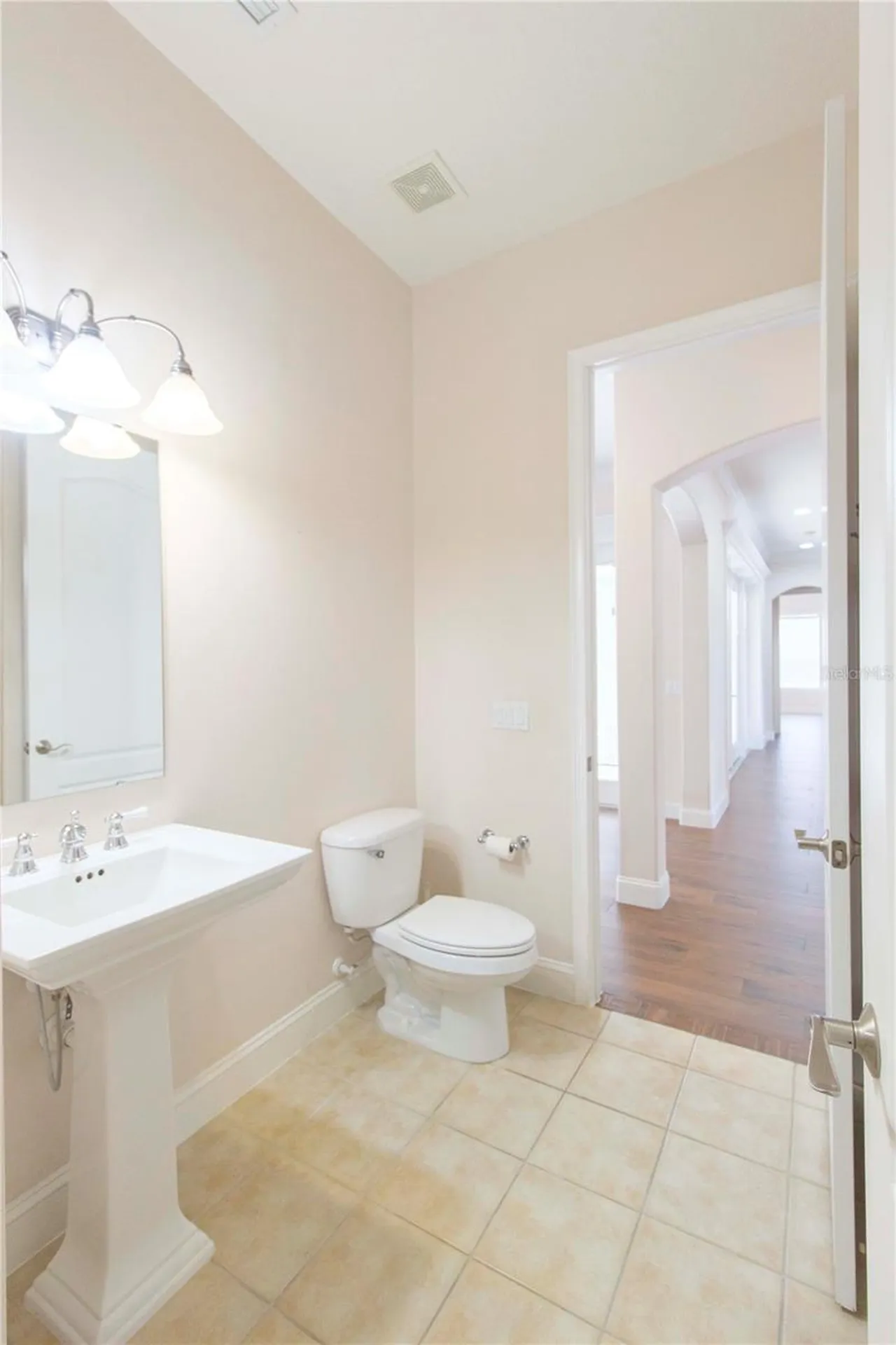 1380 E Lake Shore Boulevard Kissimmee FL 34744