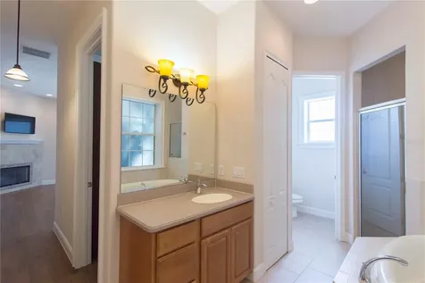 1380 E Lake Shore Boulevard Kissimmee FL 34744
