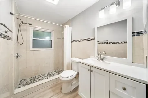 107 E Magnolia Street Kissimmee FL 34744