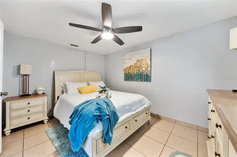 107 E Magnolia Street Kissimmee FL 34744