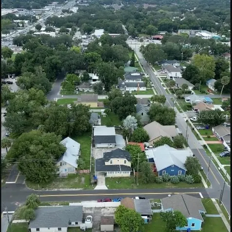 107 E Magnolia Street Kissimmee FL 34744