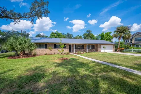 1704 Atlanta Court Lakeland FL 33803