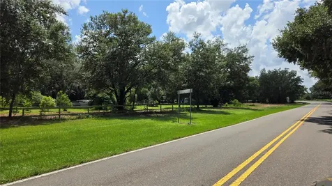 32551 Leonard Road San Antonio FL 33576