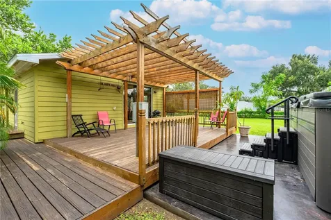 44 Tucker Avenue Sarasota FL 34232