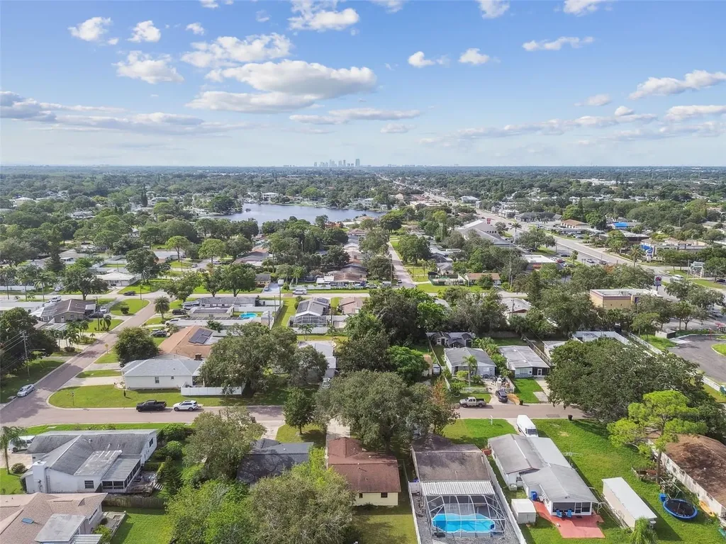 231 93rd Avenue N St Petersburg FL 33702