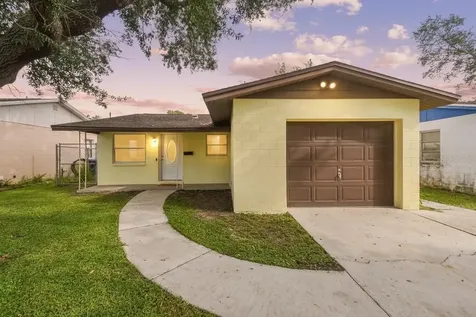 231 93rd Avenue N St Petersburg FL 33702