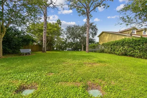 231 93rd Avenue N St Petersburg FL 33702
