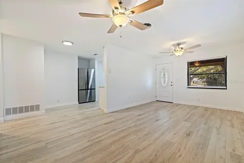 231 93rd Avenue N St Petersburg FL 33702
