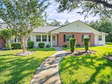 23 Kings Colony Court Palm Coast FL 32137