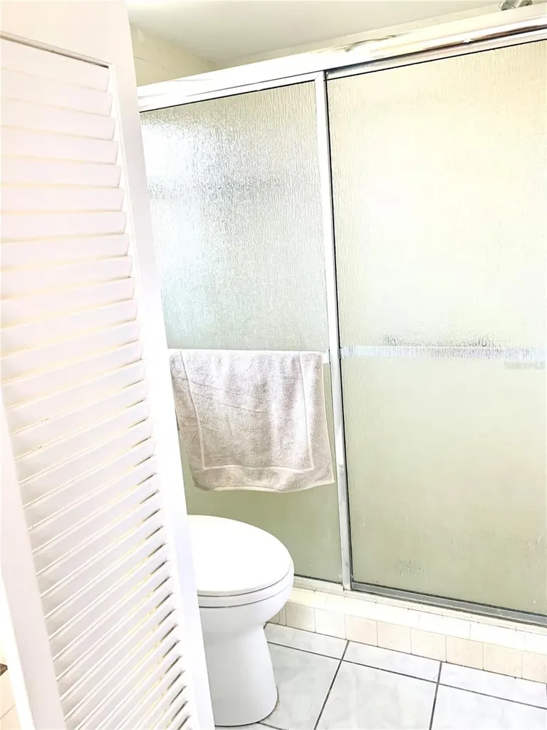 1714 Meadowood Street Sarasota FL 34231