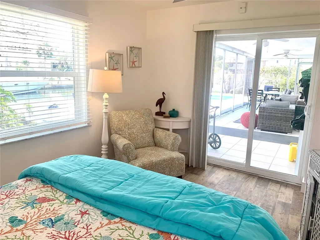 1714 Meadowood Street Sarasota FL 34231