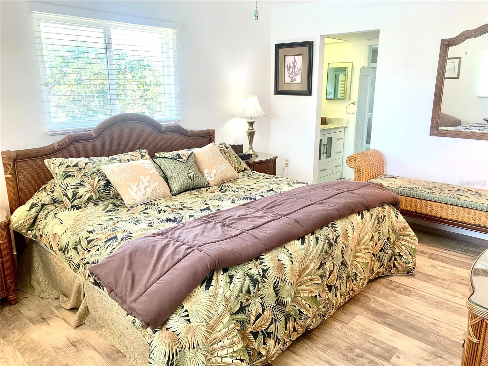 1714 Meadowood Street Sarasota FL 34231