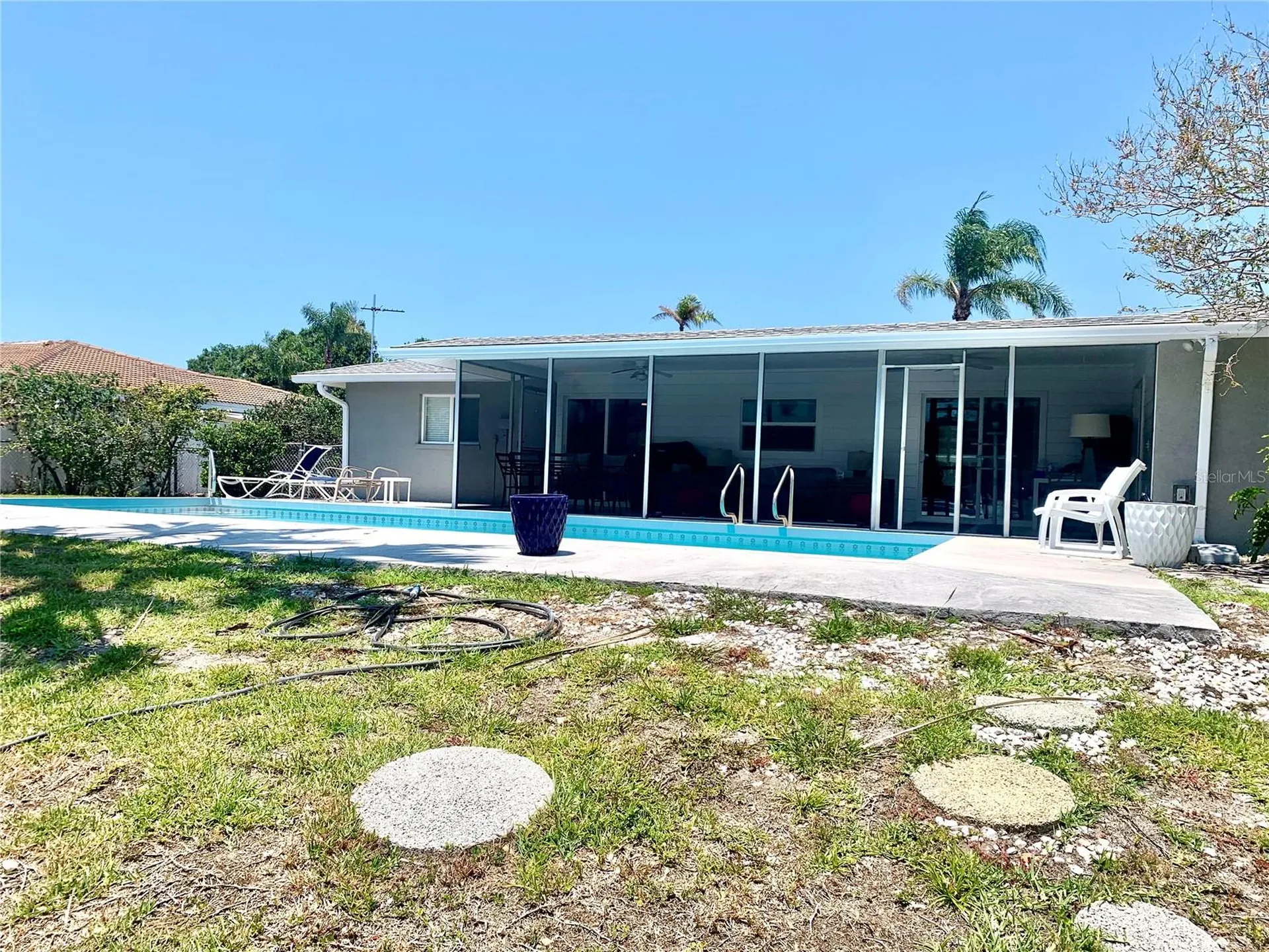 1714 Meadowood Street Sarasota FL 34231
