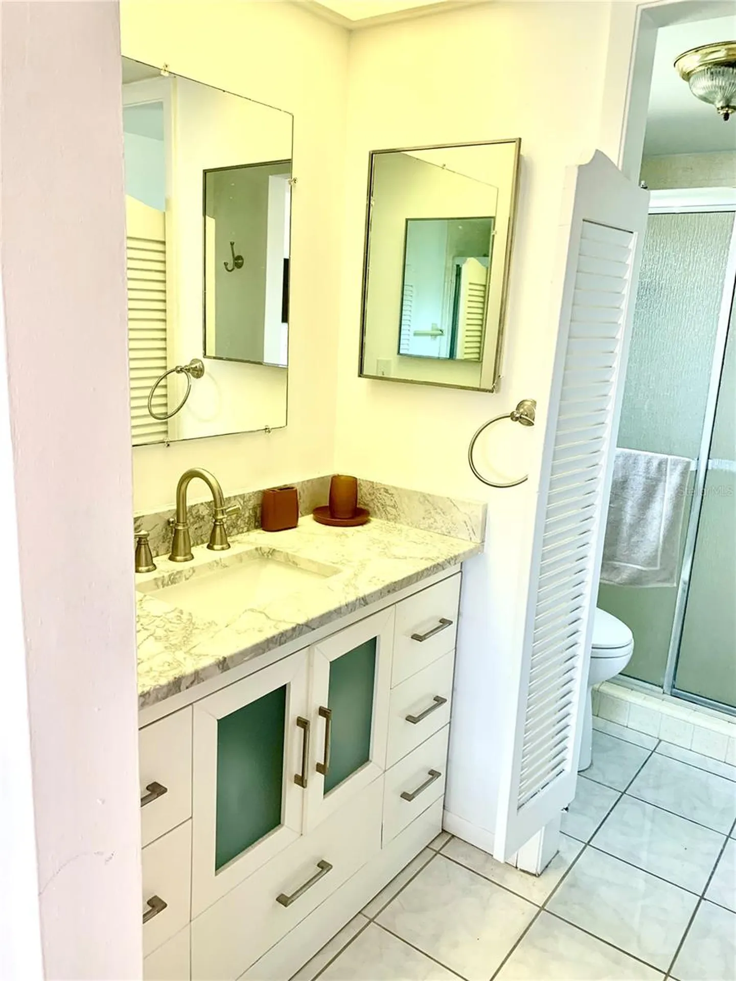 1714 Meadowood Street Sarasota FL 34231