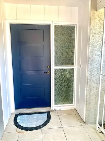 1714 Meadowood Street Sarasota FL 34231