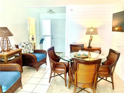 1714 Meadowood Street Sarasota FL 34231